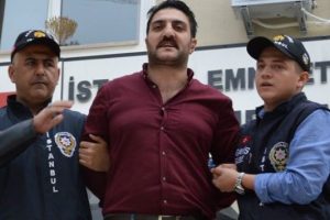Ahmet Hakan'a saldırı soruşturmasında mahkeme 1 kişiyi tutukladı, diğer zanlılar serbest
