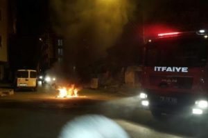 Bursa'da seyir halindeki motosiklet alev aldı!