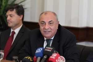 T&uuml;rkeş: "Babam hayatta olsaydı..."