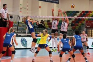 Bursa B&uuml;y&uuml;kşehir Belediyespor'da galibiyet sevinci