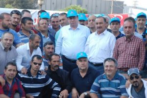 MHP Milletvekili Tanrıkulu mağdur iş&ccedil;ileri ziyaret etti