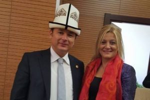CHP Bursa milletvekili Erkan Aydın, Kırgızistan se&ccedil;imlerinde g&ouml;zlemci oldu