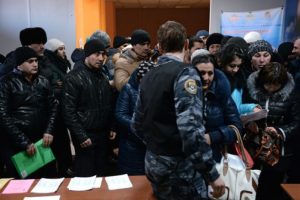Rusya'da g&ouml;&ccedil;men sayısında sert d&uuml;ş&uuml;ş