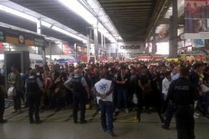 Yeni g&ouml;&ccedil;menler iş bulmakta zorlanmıyor