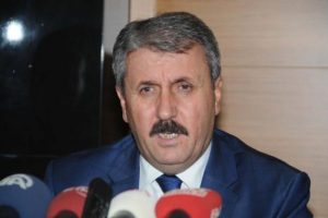 Destici: Gazetecilere saldıranların arkasındaki g&uuml;&ccedil; ortaya &ccedil;ıkarılmalı