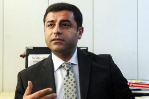 Demirtaş: "Ne bir a&ccedil;ıklama duyduk, ne bir &ouml;z&uuml;r duyduk"