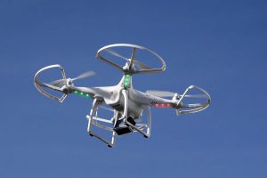 'Drone' havaalanında panik yarattı