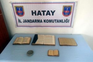 Hatay'da tarihi eser operasyonu: 1 g&ouml;zaltı