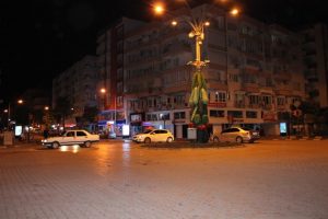Ege beşik gibi sallandı!  7 saatte 16 deprem...