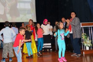 Bursa Mudanyalı &ccedil;ocuklar g&ouml;n&uuml;llerince eğlendi