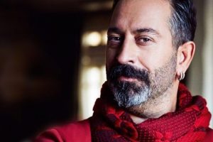 Cem Yılmaz adını kullananlara isyan etti