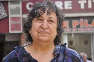 Şair Sennur Sezer yaşamını yitirdi
