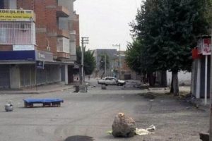 Bismil'de PKK'lılar banka aracından 110 bin lira gasp etti