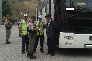 Bursa'da istihbaratı alan jandarma harekete ge&ccedil;ti, 38 kişi yakalandı!