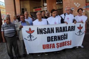 İHD &uuml;yelerinden 'ceset s&uuml;r&uuml;kleme'ye tepki