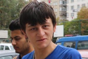 Ara&ccedil; hırsızılığı ş&uuml;phelisi tutuklandı