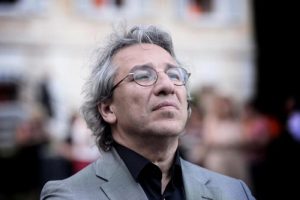 Can D&uuml;ndar'a 'Basın &Ouml;zg&uuml;rl&uuml;ğ&uuml; &Ouml;d&uuml;l&uuml;' verilecek