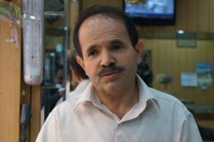 Kuyumcuyu dağa kaldırıp, iş yerini soydular