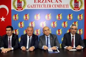 "Kamuoyunun bilgi alma hakkının engellenmesi kadar b&uuml;y&uuml;k tehlike yoktur"