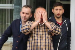 Yere attığı poşetten 360 adet hap &ccedil;ıktı
