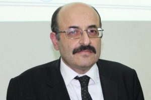 ''Y&uuml;ksek&ouml;ğretim siyasetin &ouml;tesinde bir alandır''