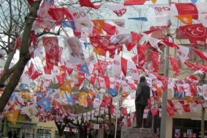 İstanbul'da partilerden centilmenlik anlaşması