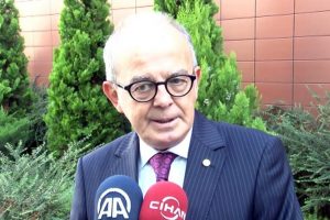 Bursa İş Mahkemesi kilitlendi! "Bu iş y&uuml;k&uuml; ile bunun &ccedil;&ouml;z&uuml;lme şansı yok"