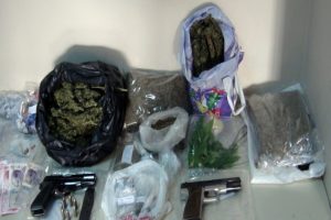 69 g&ouml;zaltılı narkotik operasyonu polis kamerasında