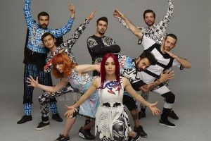 Anadolu dansları ile breakdansı buluşturan g&ouml;steri
