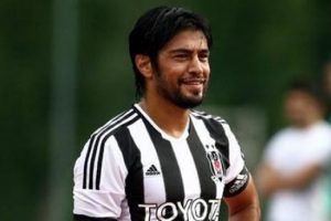 Beşiktaş, İbrahim Toraman'la yollarını ayırdı