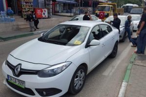 Bursa'da eski bakanın konvoyunda zincirleme kaza