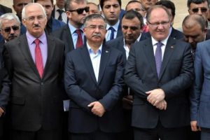 TBMM Başkanı Yılmaz kendi adını taşıyan bulvarı a&ccedil;tı