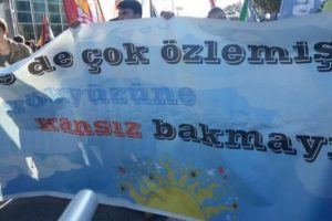 Ankara'daki patlamadan &ouml;nce bu pankartları a&ccedil;mışlardı
