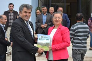 Bursa B&uuml;y&uuml;korhan'da muhtarlarla fikir alışverişi