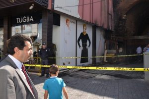 Zırhlıoğlu'ndan &ccedil;arşı esnafına ziyaret