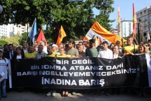 Ankara'daki bombalı saldırı Adana'da protesto edildi