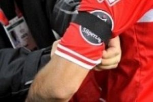 A Milli Futbol Takımı sahaya siyah bantla &ccedil;ıkacak