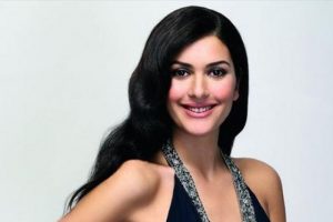 Berg&uuml;zar Korel: ''Teklif var icabet yok"