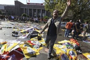 Ankara'daki saldırıda &ouml;lenlerin sayısı y&uuml;kseliyor