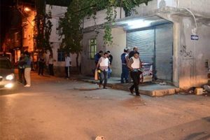 D&uuml;ğ&uuml;n evine saldırı: 1 &ouml;l&uuml; 2 yaralı