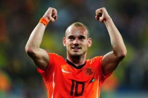 Hollanda'yı Sneijder ayakta tutuyor