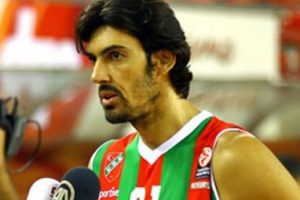 Kerem G&ouml;nl&uuml;m, Avrupa'dan kopamıyor