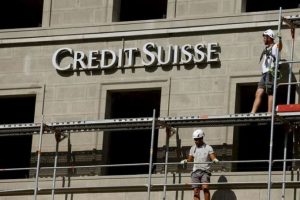 Credit Suisse'den 2 milyar franklık tedbir