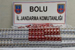 Bolu'da yolcu otob&uuml;slerinden ka&ccedil;ak sigara &ccedil;ıktı