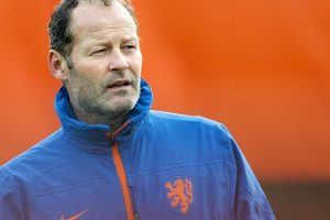 Danny Blind T&uuml;rkiye'nin yenileceğine inanıyor