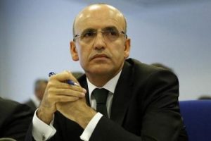 &Ccedil;ıkardığı kanun 1 yıl ertelenmiş