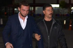 Sevdiği kızın ağabeyini vurdu, sonra hastaneye g&ouml;t&uuml;rd&uuml;