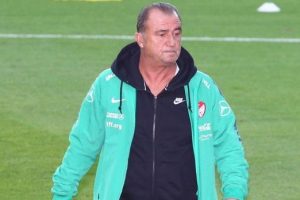 Fatih Terim: "M&uuml;mk&uuml;nse direkt gidelim olmuyorsa nasıl gideceksek &ouml;yle gidelim"