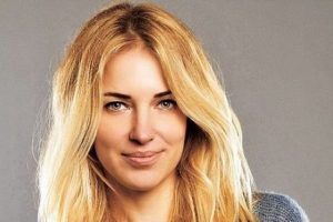 Burcu Esmersoy a&ccedil;ıklamalarıyla şaşırttı...