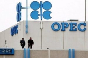 OPEC petrole "fiyat bandı" &ouml;nerisini konuşacak